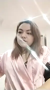 Snapshot of PenelopeMist chatting on March 7, 2025, 11:38 pm PenelopeMist online show from March 7, 2025, 11:38 pm