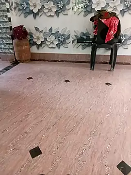 Hot-anjale online show from December 2, 2025, 5:31 am