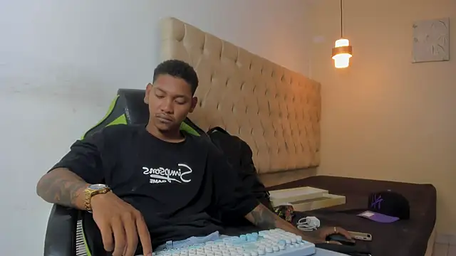 blackdirty420 online show from November 7, 2025, 7:18 pm