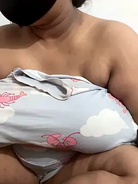 Snapshot of Yoursexy_cherry chatting on October 1, 2025, 8:02 pm Yoursexy cherry online show from October 1, 2025, 8:02 pm