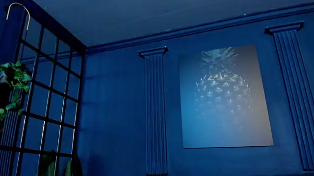 Snapshot of scarlet_edwars chatting on October 19, 2025, 12:19 pm scarlet edwars online show from October 19, 2025, 12:19 pm