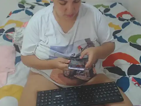 Girltattos online show from March 9, 2026, 9:18 pm