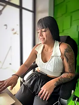 Dulce  Boyd online show from October 29, 2025, 1:54 pm