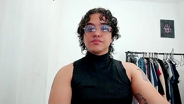 Snapshot of Diane_blossom chatting on March 23, 2026, 12:22 am Diane blossom online show from March 23, 2026, 12:22 am