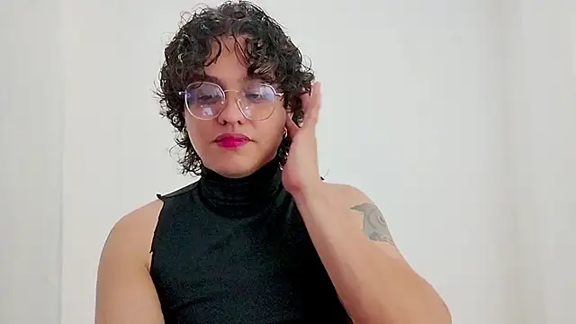 Snapshot of Diane_blossom chatting on February 19, 2026, 1:24 am Diane blossom online show from February 19, 2026, 1:24 am