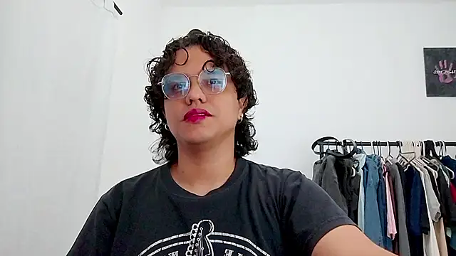 Snapshot of Diane_blossom chatting on March 4, 2026, 12:40 am Diane blossom online show from March 4, 2026, 12:40 am