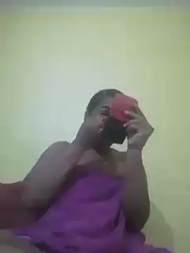 Snapshot of 1fiestyalpha chatting on February 17, 2025, 3:55 pm 1fiestyalpha online show from February 17, 2025, 3:55 pm