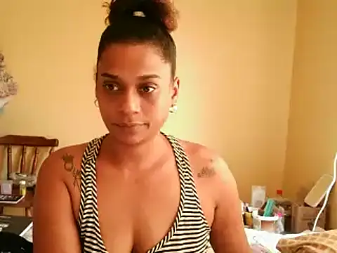 Snapshot of 1fiestyalpha chatting on September 10, 2025, 7:40 am 1fiestyalpha online show from September 10, 2025, 7:40 am