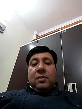 Snapshot of innocentboy1987 chatting on February 15, 2025, 5:09 am innocentboy1987 online show from February 15, 2025, 5:09 am