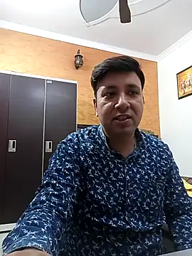 innocentboy1987 online show from November 14, 2025, 8:07 am