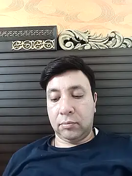 innocentboy1987 online show from March 6, 2026, 4:13 pm