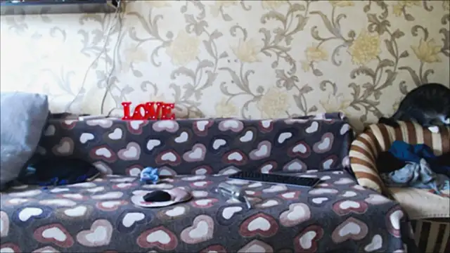 JennyStormy online show from October 18, 2025, 8:05 am