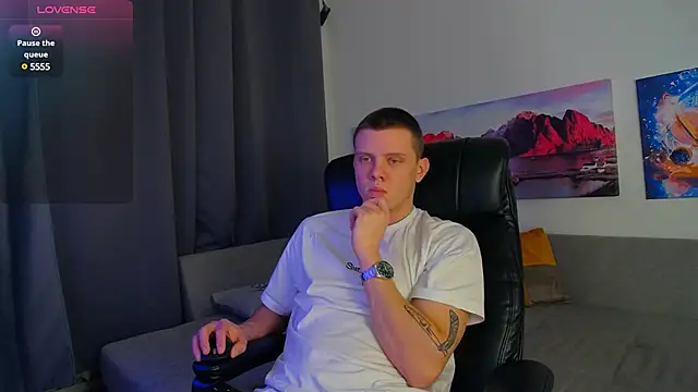 Ryker Seen online show from February 27, 2025, 1:30 am