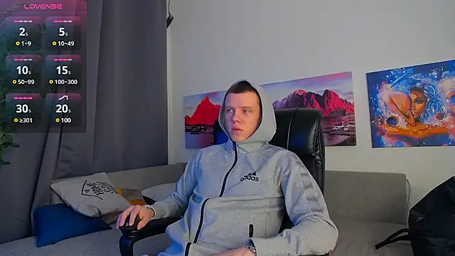 Ryker Seen online show from March 5, 2025, 5:40 am