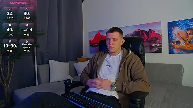 Ryker Seen online show from March 13, 2025, 7:39 pm