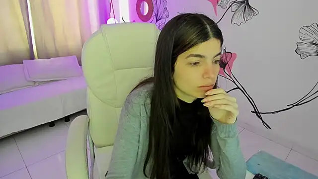 Snapshot of Isabela_Fiorelli chatting on December 16, 2025, 1:04 pm Isabela Fiorelli online show from December 16, 2025, 1:04 pm