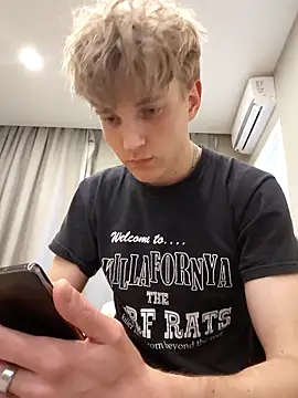 And25bn online show from October 25, 2025, 4:18 pm