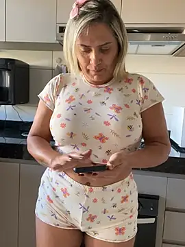 Snapshot of Gabyseex chatting on April 26, 2026, 12:46 pm Gabyseex online show from April 26, 2026, 12:46 pm