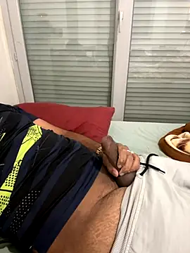 Snapshot of Sammy69hard69 chatting on September 24, 2025, 4:24 pm Sammy69hard69 online show from September 24, 2025, 4:24 pm