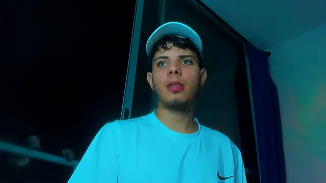 Alessandro 1610 online show from October 20, 2025, 4:03 am