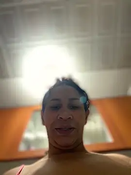 Carola-Ross online show from February 15, 2026, 3:22 pm