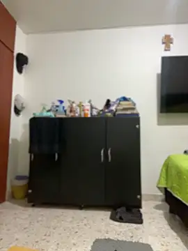 Carola-Ross online show from October 26, 2025, 5:02 pm