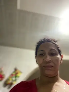 Carola-Ross online show from October 14, 2025, 6:41 pm