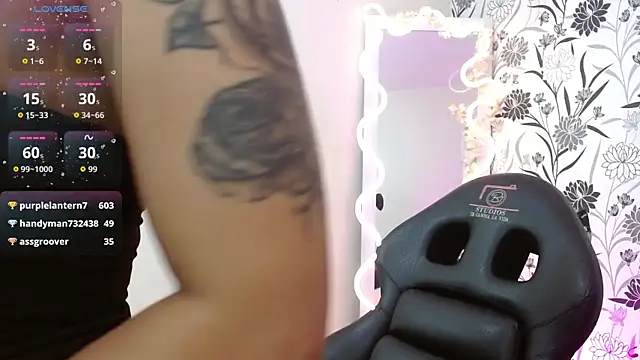 Snapshot of Gaby_tay1 chatting on February 24, 2026, 9:54 am Gaby tay1 online show from February 24, 2026, 9:54 am