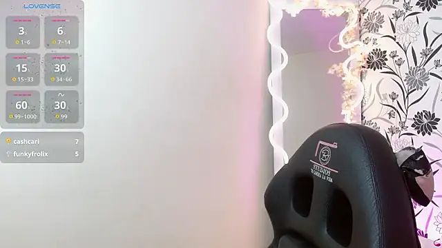 Snapshot of Gaby_tay1 chatting on March 16, 2026, 3:25 am Gaby tay1 online show from March 16, 2026, 3:25 am