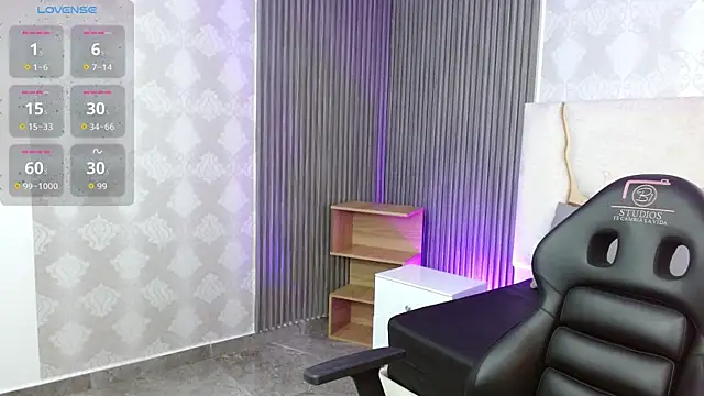 Snapshot of Gaby_tay1 chatting on October 21, 2025, 3:39 am Gaby tay1 online show from October 21, 2025, 3:39 am