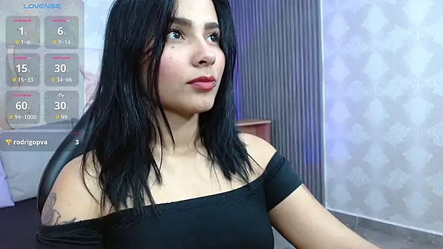 Snapshot of Gaby_tay1 chatting on November 4, 2025, 3:32 am Gaby tay1 online show from November 4, 2025, 3:32 am