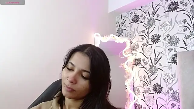 Snapshot of Gaby_tay1 chatting on February 20, 2026, 3:14 am Gaby tay1 online show from February 20, 2026, 3:14 am