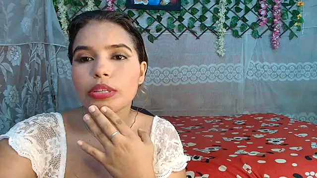 leandro49112 online show from May 5, 2026, 9:40 pm