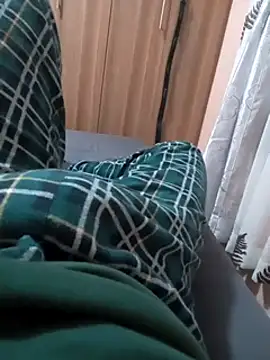 Cumboy2567 online show from February 9, 2025, 6:47 pm