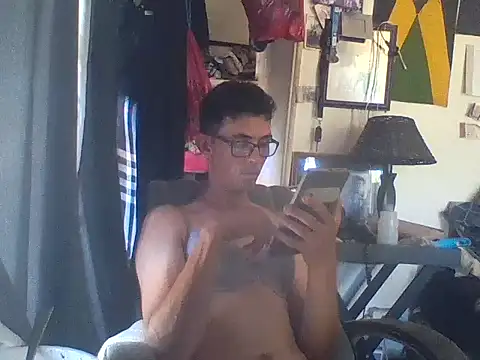 Invisibledickman online show from February 11, 2026, 10:48 am