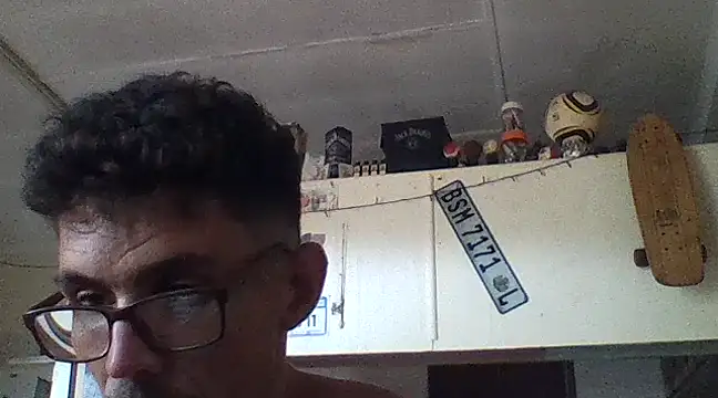 Invisibledickman online show from February 9, 2025, 8:54 am