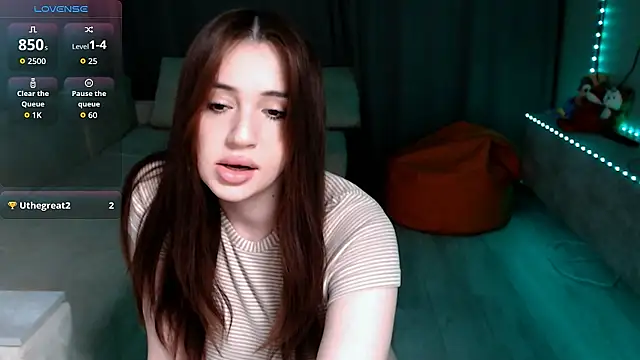 Snapshot of Lea_Atreides chatting on November 10, 2025, 5:34 am Lea Atreides online show from November 10, 2025, 5:34 am