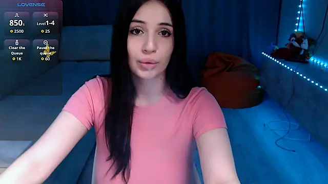 Snapshot of Lea_Atreides chatting on November 30, 2025, 6:19 pm Lea Atreides online show from November 30, 2025, 6:19 pm