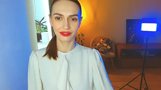 Lady Sunshine  online show from February 22, 2026, 8:17 am