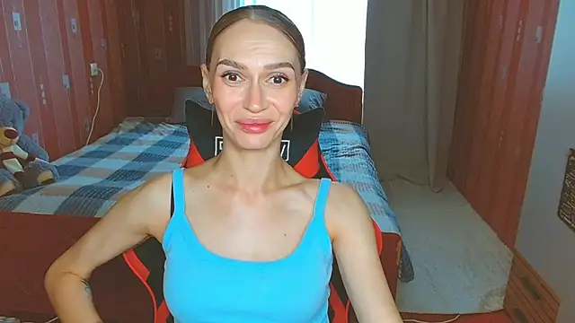 Snapshot of Lady_Sunshine_ chatting on July 7, 2026, 6:47 am Lady Sunshine online show from July 7, 2026, 6:47 am