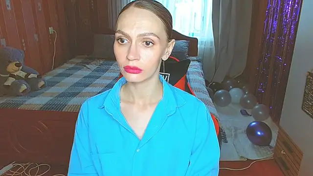 Snapshot of Lady_Sunshine_ chatting on July 13, 2026, 7:07 am Lady Sunshine online show from July 13, 2026, 7:07 am