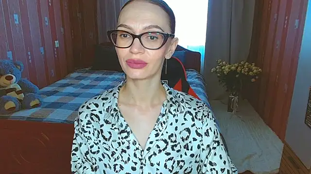 Snapshot of Lady_Sunshine_ chatting on June 20, 2026, 7:35 am Lady Sunshine online show from June 20, 2026, 7:35 am