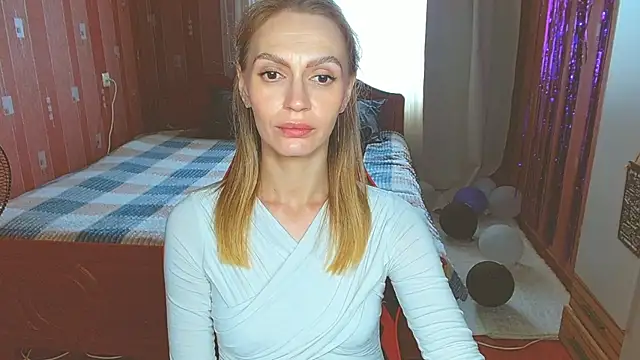Snapshot of Lady_Sunshine_ chatting on July 20, 2026, 8:11 am Lady Sunshine online show from July 20, 2026, 8:11 am