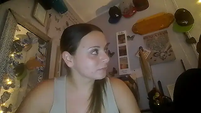 ShysluutGia online show from August 8, 2026, 5:58 am