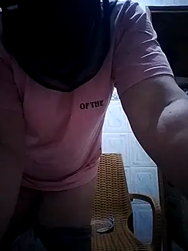 Snapshot of nouhaty chatting on October 13, 2025, 6:04 am nouhaty online show from October 13, 2025, 6:04 am