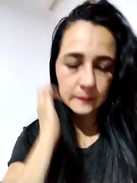 Alanna 11 online show from October 4, 2025, 3:52 am
