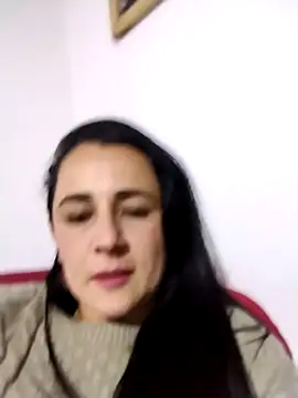 Alanna 11 online show from October 5, 2025, 3:30 am