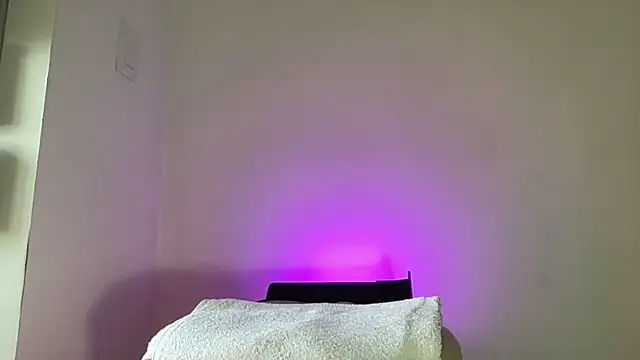 Snapshot of nofacecali chatting on February 10, 2026, 6:51 pm nofacecali online show from February 10, 2026, 6:51 pm