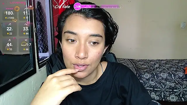 Robin H00t online show from February 28, 2025, 9:44 pm
