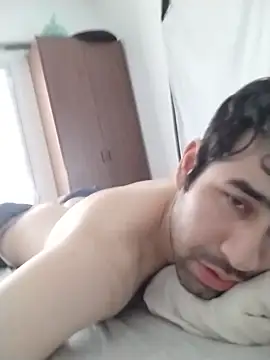 danicrux online show from February 28, 2025, 11:14 am